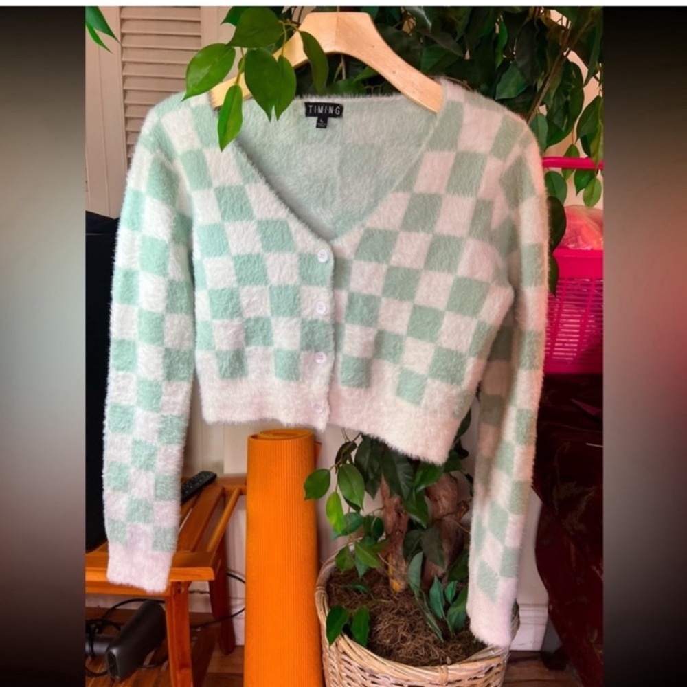 Timing Pastel Green and White Checkered Cardigan